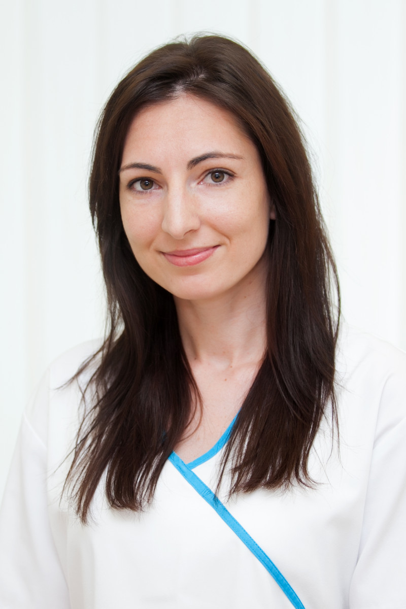 Dr. Deres Éva fogorvos